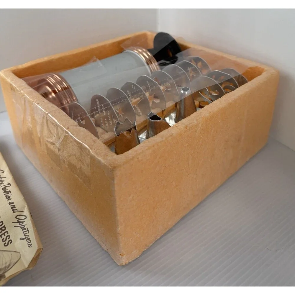 VTG Copper Mirro Cookie Pastry Press Spritz 12 Discs Box 3 Tips M-0358-22 Cooky